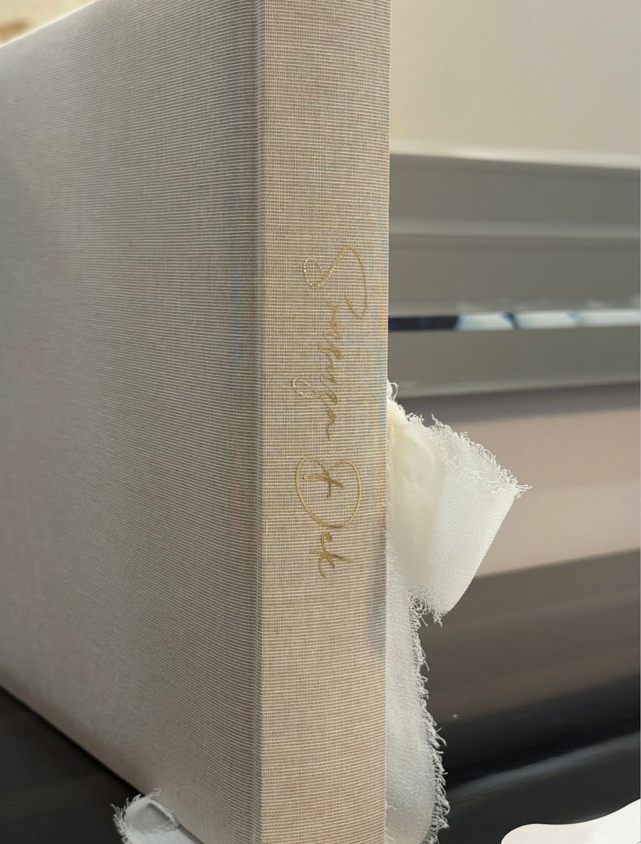 Leinenbuch mit Schleife & extra Seite