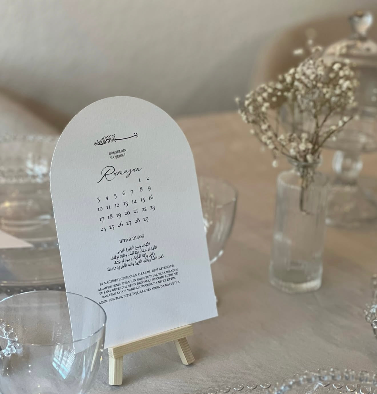 Ramadan Kalender mit Staffelei